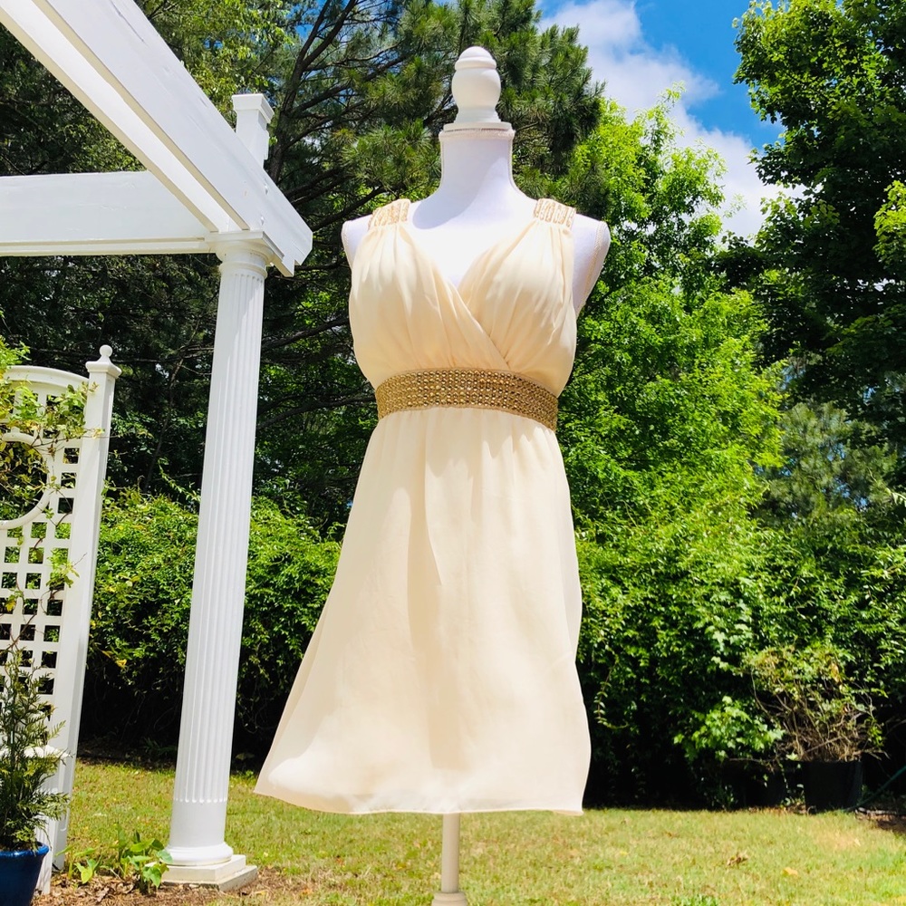 Goddess like dress. Ivory w/gold crystals. Size 11